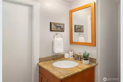 10330 SE 6th Street #A2, Bellevue, WA 98004 - Photo 21