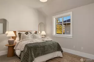 3035 NW 71st St, Seattle, WA 98117 - Photo 17