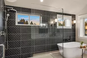 3035 NW 71st St, Seattle, WA 98117 - Photo 23