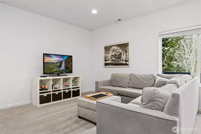 9110 NE 160th Place, Bothell, WA 98028 - Photo 29