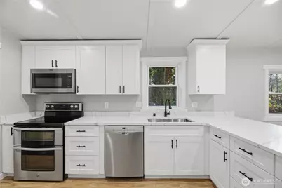 17413 84th Avenue NW, Stanwood, WA 98292 - Photo 5