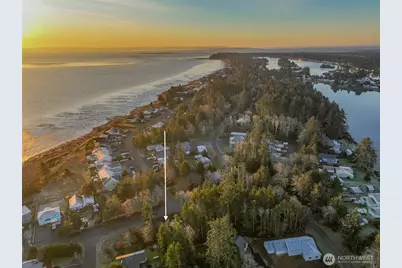 312 Pearsall Street SE, Ocean Shores, WA 98569 - Photo 23