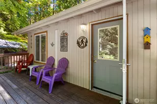 7036 Rainier Way, Glacier, WA 98244 - Photo 5