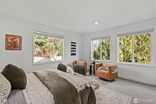 712 NW 95th St, Seattle, WA 98117 - Photo 19