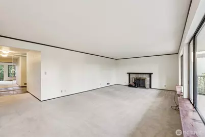 17918 23rd Lane NE F#201, Shoreline, WA 98155 - Photo 3