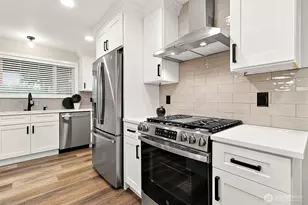 208 J St NE, Auburn, WA 98002 - Photo 15