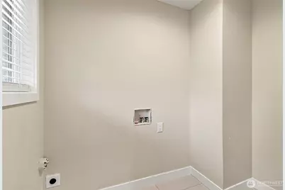 208 J Street NE, Auburn, WA 98002 - Photo 21