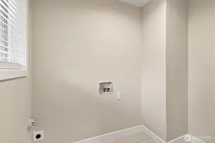 208 J St NE, Auburn, WA 98002 - Photo 21