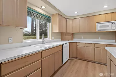 15405 SE 280th Street, Kent, WA 98042 - Photo 7