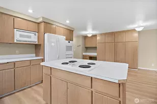 15405 SE 280th St, Kent, WA 98042 - Photo 11