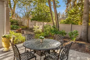 1708 Bellevue Way NE, Bellevue, WA 98004 - Photo 17