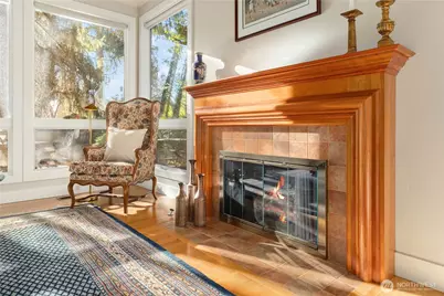 1708 Bellevue Way NE, Bellevue, WA 98004 - Photo 7