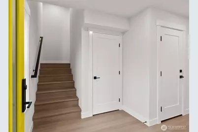 14308 Roslyn Place N, Seattle, WA 98133 - Photo 3