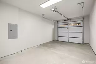 14308 Roslyn Pl N, Seattle, WA 98133 - Photo 27