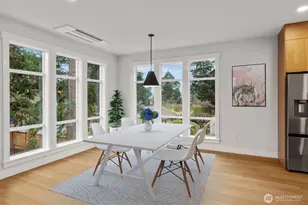 14308 Roslyn Pl N, Seattle, WA 98133 - Photo 9