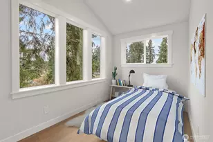 14308 Roslyn Pl N, Seattle, WA 98133 - Photo 19