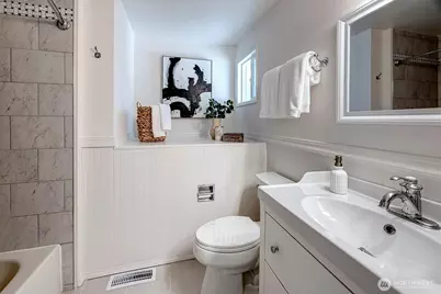 11725 NE 102nd Place, Kirkland, WA 98033 - Photo 15