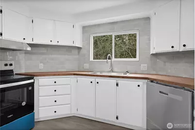 3722 Delphi Road SW, Olympia, WA 98512 - Photo 9