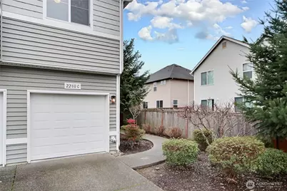 2280 Bobs Hollow Lane #C, DuPont, WA 98327 - Photo 3