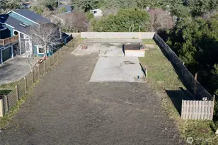 834 Whale Ct SW, Ocean Shores, WA 98569 - Photo 1