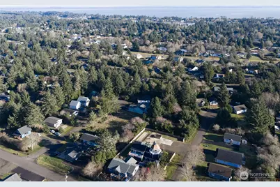 834 Whale Court SW, Ocean Shores, WA 98569 - Photo 9