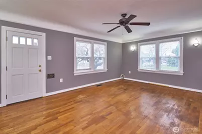 119 S 64th Street, Tacoma, WA 98408 - Photo 7