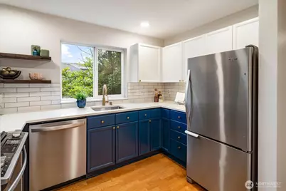 2024 NW 57th Street #201, Seattle, WA 98107 - Photo 13