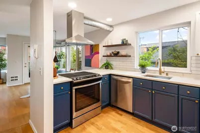 2024 NW 57th Street #201, Seattle, WA 98107 - Photo 11