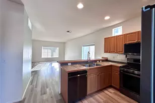 2541 NE Jewell Ln, Issaquah, WA 98029 - Photo 7