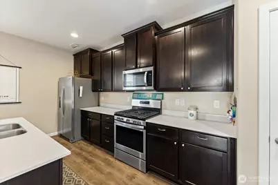 603 Bondgard Avenue E, Enumclaw, WA 98022 - Photo 7