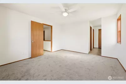 15931 22nd Avenue SW, Burien, WA 98166 - Photo 15