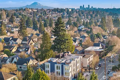 7526 6th Avenue NW, Seattle, WA 98117 - Photo 3