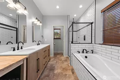 111 1st E, South Bend, WA 99586 - Photo 15