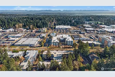 13717 Linden Avenue N #229, Seattle, WA 98133 - Photo 27