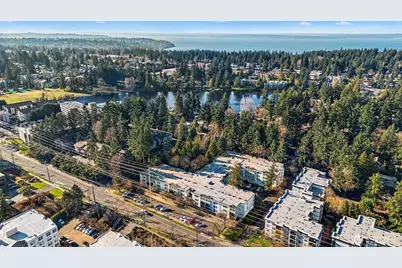 13717 Linden Avenue N #229, Seattle, WA 98133 - Photo 25