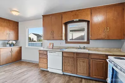 6848 S J Street, Tacoma, WA 98408 - Photo 13