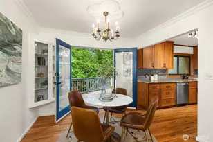 10743 14th Avenue Northeast, Seattle, WA 98125 - Photo 9