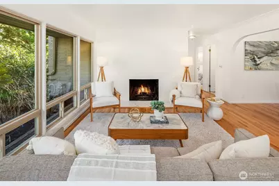 10743 14th Avenue NE, Seattle, WA 98125 - Photo 7