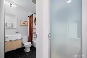 1519 5th Ave W, Seattle, WA 98119 - Photo 15