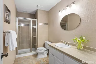 21318 Pioneer Way, Edmonds, WA 98026 - Photo 29