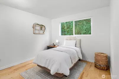 21318 Pioneer Way, Edmonds, WA 98026 - Photo 19