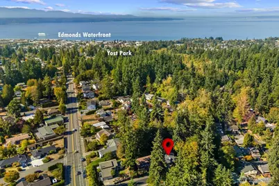 21318 Pioneer Way, Edmonds, WA 98026 - Photo 35