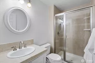 21318 Pioneer Way, Edmonds, WA 98026 - Photo 17