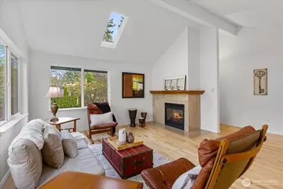 21318 Pioneer Way, Edmonds, WA 98026 - Photo 5