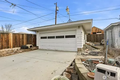 609 N 38th Street, Yakima, WA 98901 - Photo 29