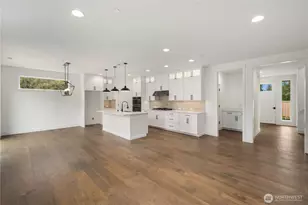 721 211th Pl SE, Bothell, WA 98021 - Photo 11