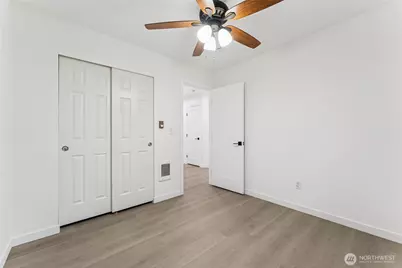 22429 Clearview Court SE, Yelm, WA 98597 - Photo 17