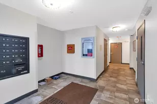 690 32nd St, Bellingham, WA 98225 - Photo 15