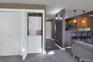 690 32nd St, Bellingham, WA 98225 - Photo 11