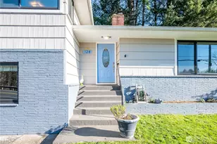 128 Alpha Dr, Longview, WA 98632 - Photo 3